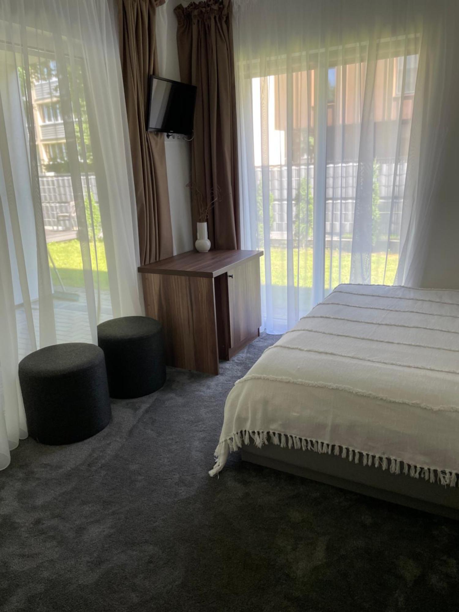 Izabeles Apartamentai Palanga Ngoại thất bức ảnh